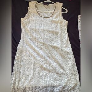 White/off white lace dress. Brand new. No tag.never worn
Length- midi 
Size -XL